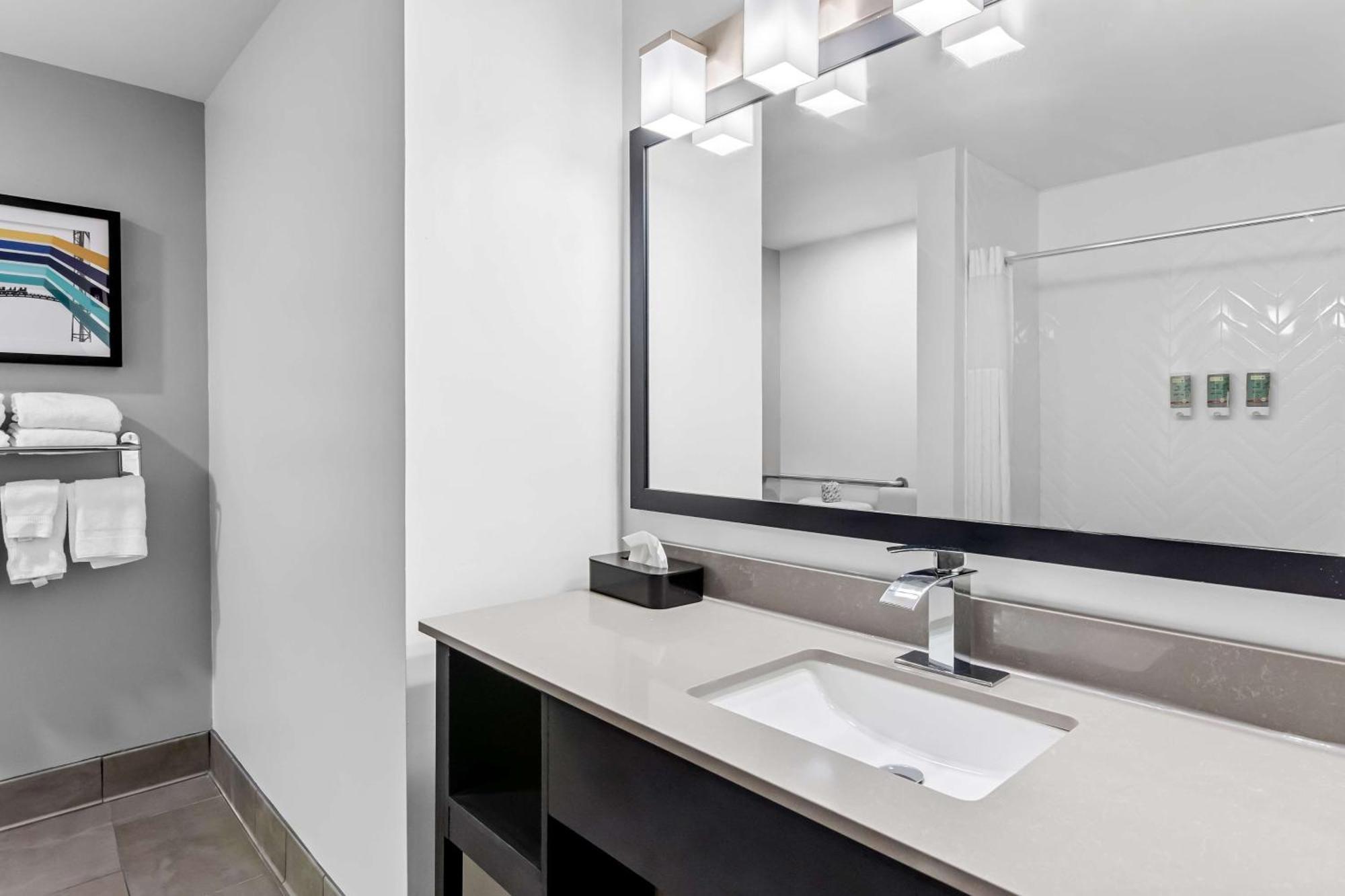 Best Western Doswell Hotel Bagian luar foto