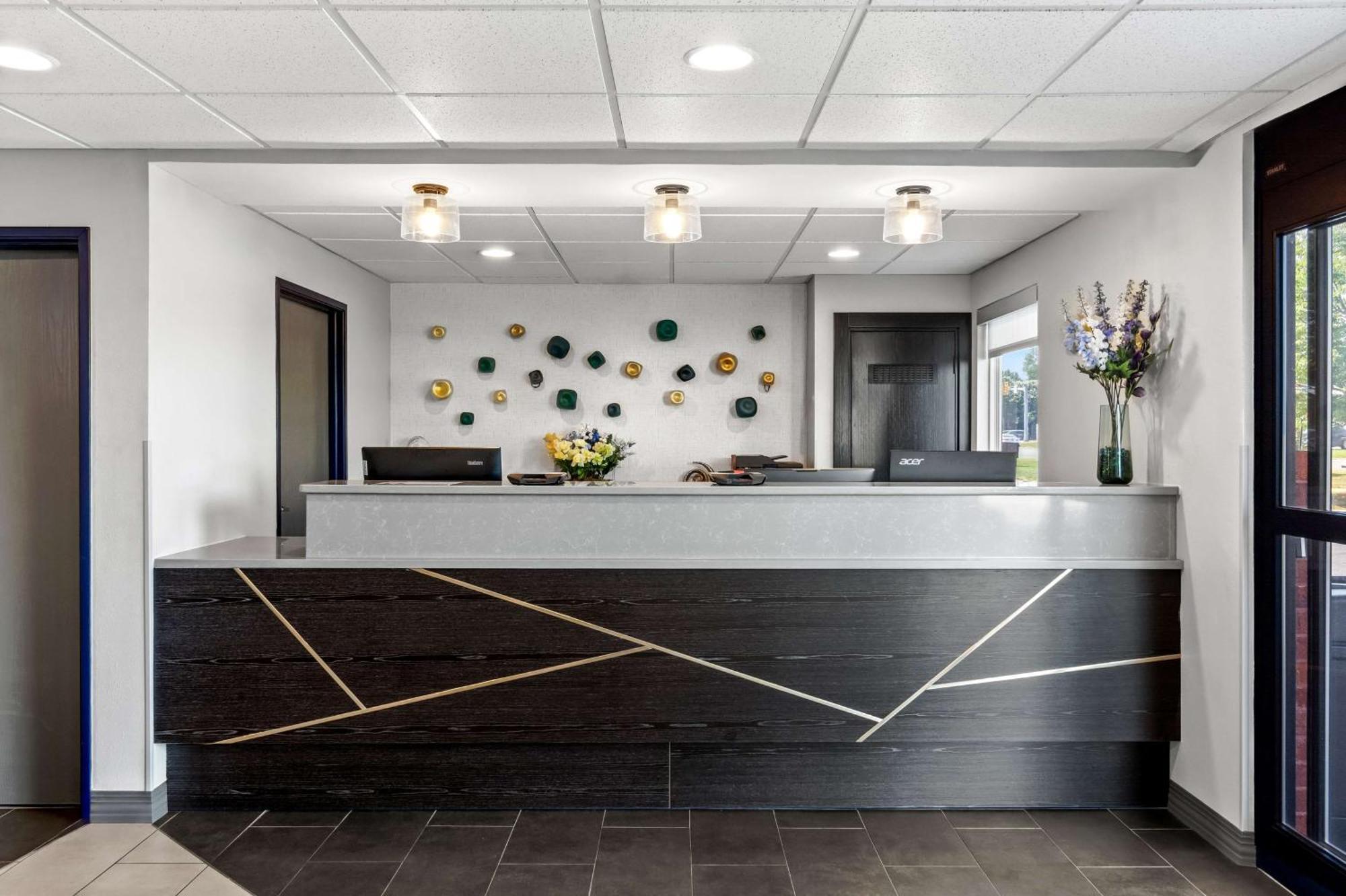 Best Western Doswell Hotel Bagian luar foto